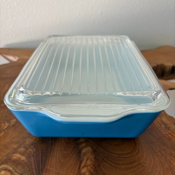 RARE VTG Pyrex Snowflake Blue Snowflake Garland Refrigerator Dish 1 1/2 QT MCM - Picture 7 of 11